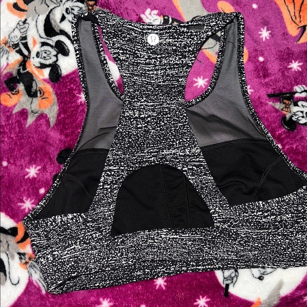 Lululemon High Neck Long Line Black/White Sport Bra Womens Sz 6 - Picture 1 of 7